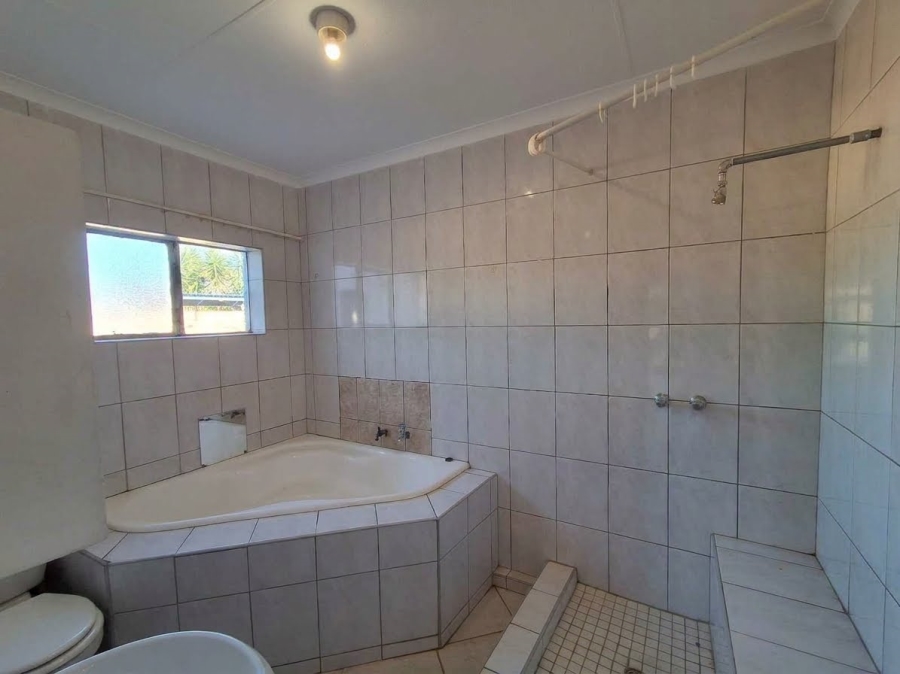 3 Bedroom Property for Sale in Stilfontein Ext 4 North West